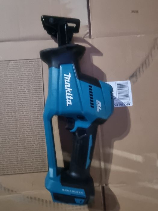 Nowa pila szablasta Makita DJR189