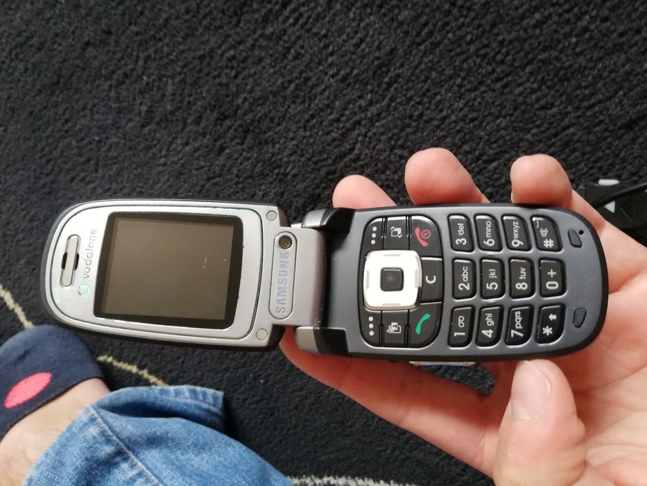 Telemovel Samsung SGH-ZV10