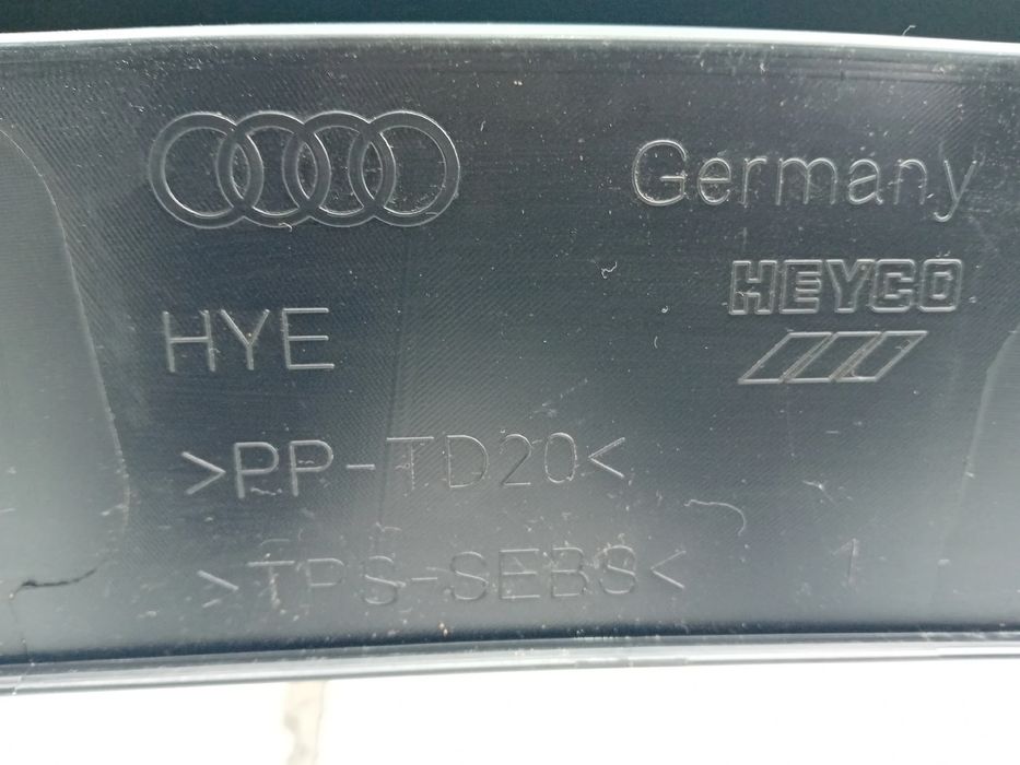 Torpedo AUDI A3 Limousine (8YS)