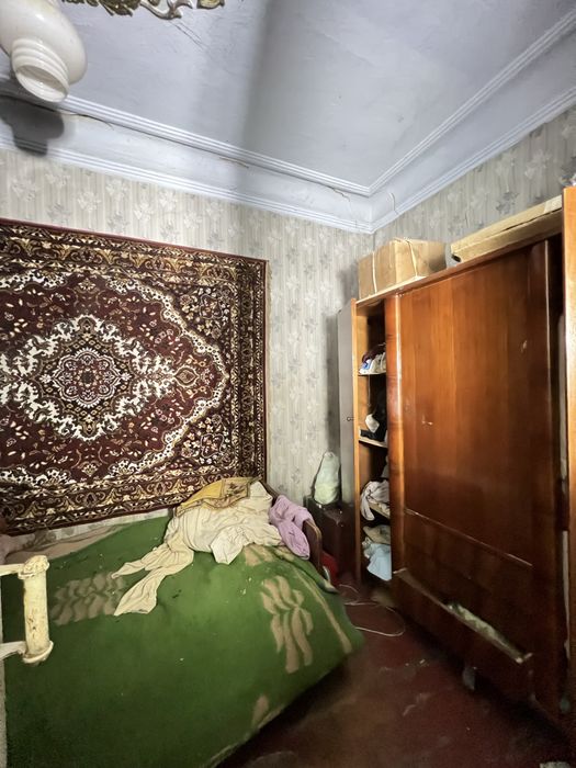 В продажу 3 к будинок на 13 лінії, землі - 6 соток