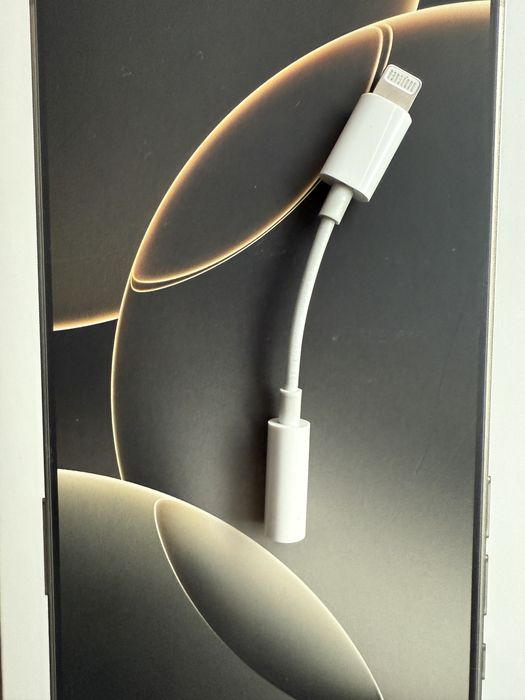 Adapter Apple przejściówka Lightning na gniazdo słuchawkowe 3,5 mm