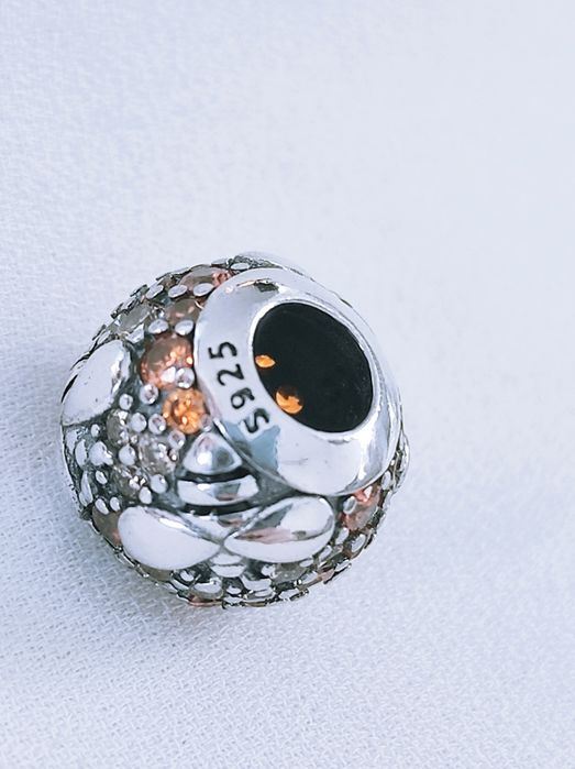 Kula pszczoł miód charm's s 925