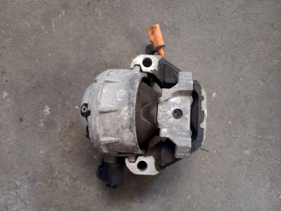 Poduszka silnika z czujnikiem AUDI A6 C7 4G A7 2.0 3.0 TDI