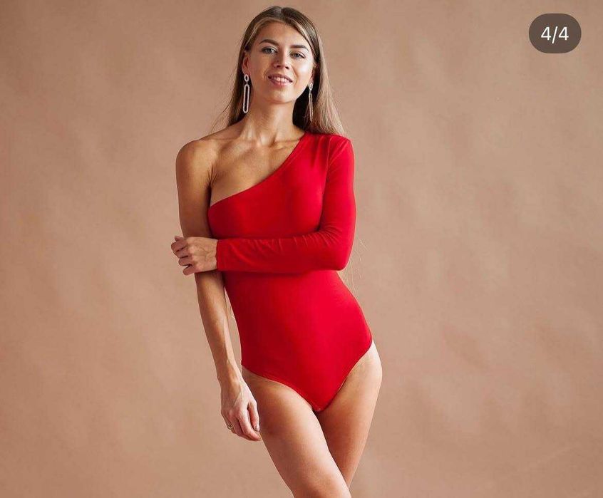 Червоний боді на один рукав/красное боди на один рукав