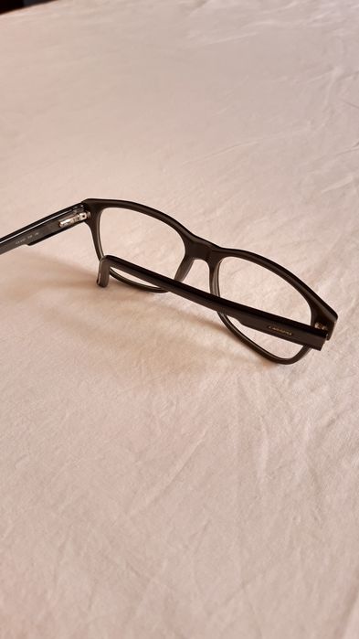 Óculos Carrera originais preto e cinza