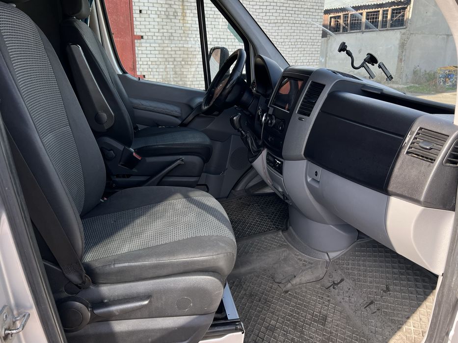 Mercedes-Benz  Sprinter