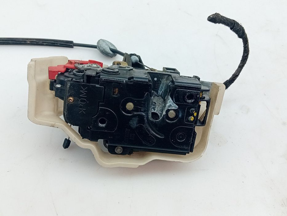 Fechadura / fecho porta trás esquerdo VOLKSWAGEN Touran (1T)