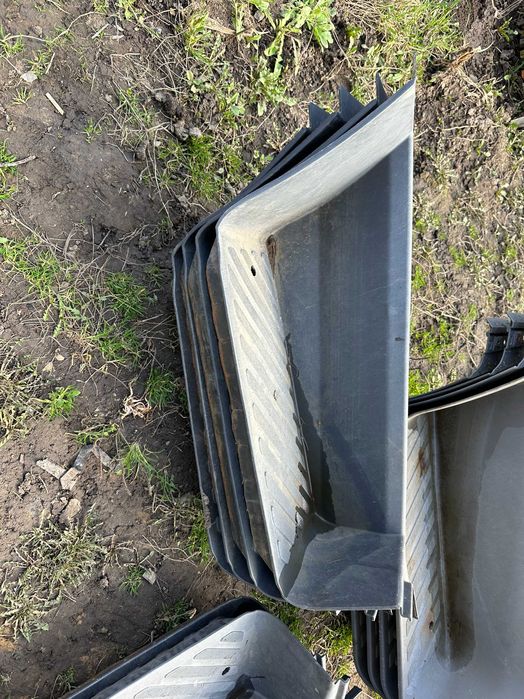 Підніжка передня водійська шоферська Sprinter Crafter