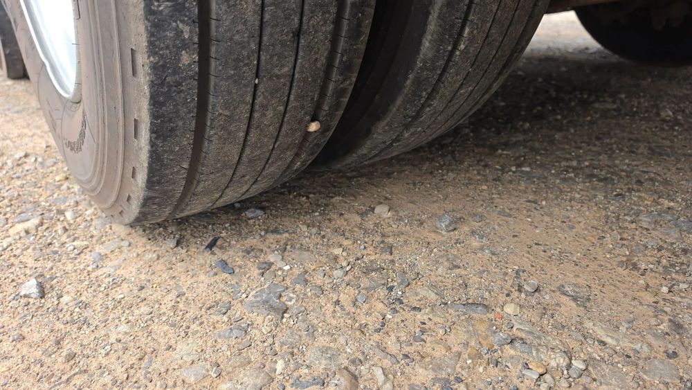 Schwarzmuller Zł Netto Przyczepa Niskopodwoziowa 8.30M