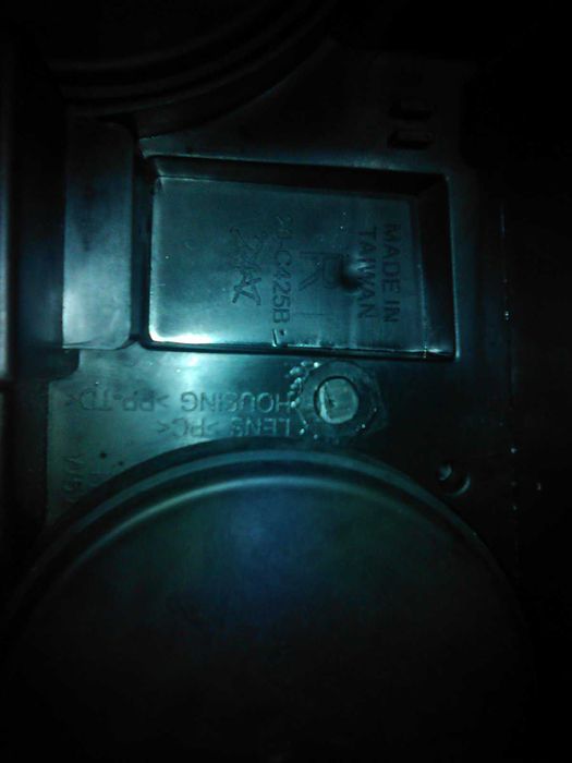 Нова права фара Fiat Doblo 20-c425b