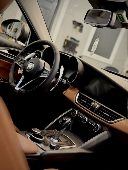 Alfa Romeo GIULIA Benzina Veloce Q4 280cv