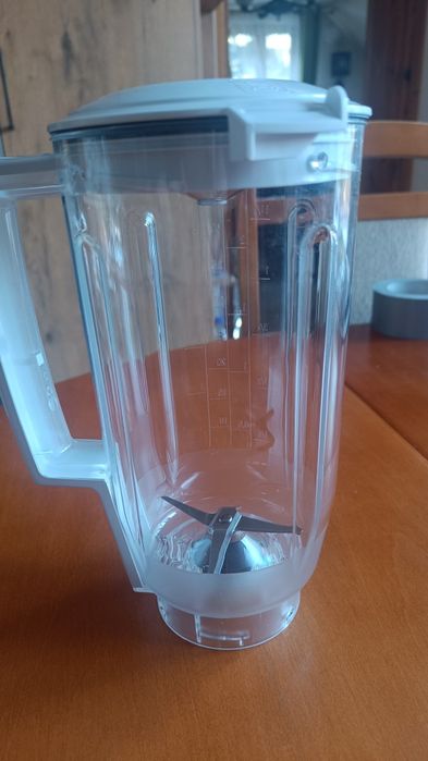 BLENDER kielichowy MUM 5