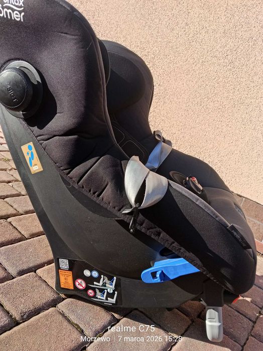 Fotelik stan idealny