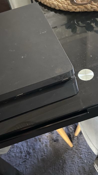 Playstation 4 para peças