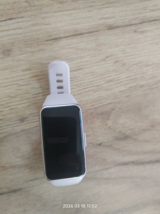 Huawei band 6 smartwatch