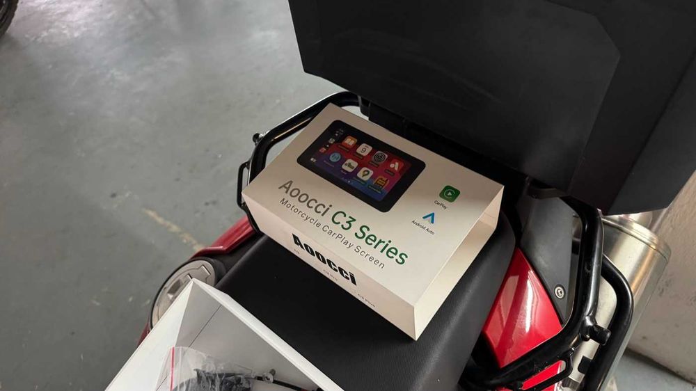 Ecra CarPlay e Android Auto sem fios para mota - Aoocci C3
