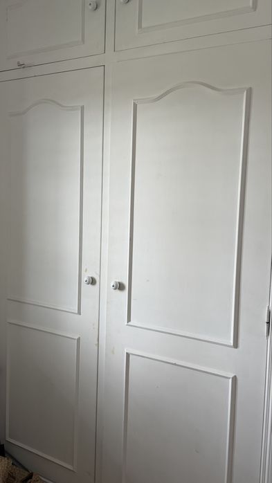 Quarto em T3, para entrada a partir de 01/09 no Casal Moinho 400€ com todas as despesas incluídas.   Interessados chamar WhatsApp 939375833