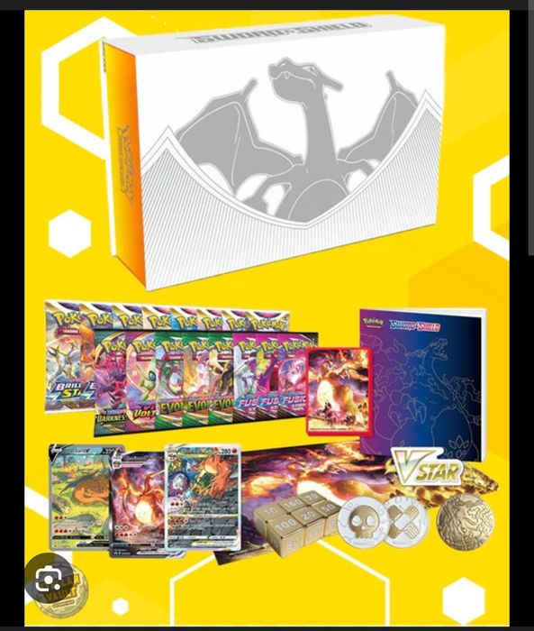 Charizard Ultra Premium Collection
