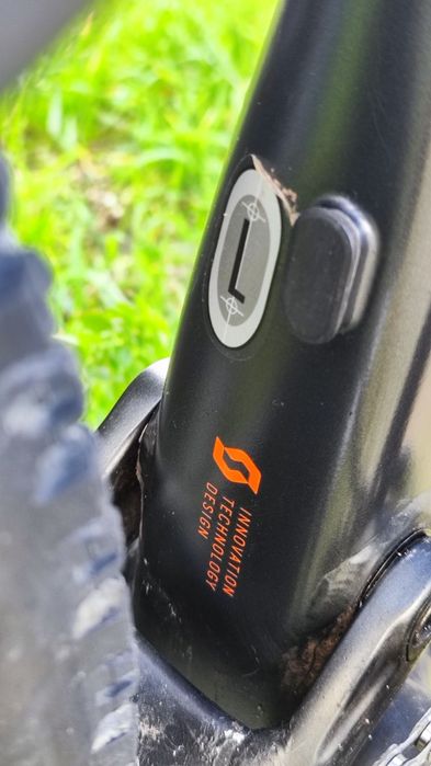 Bicicleta suspensão total Scott