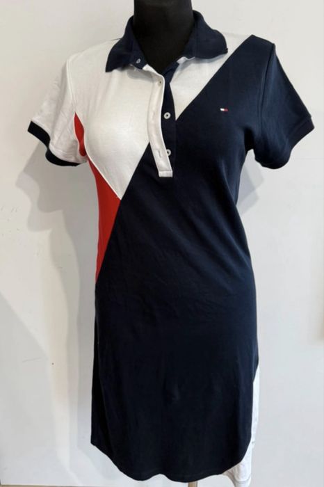 Sukienka sportowa Tommy Hilfiger