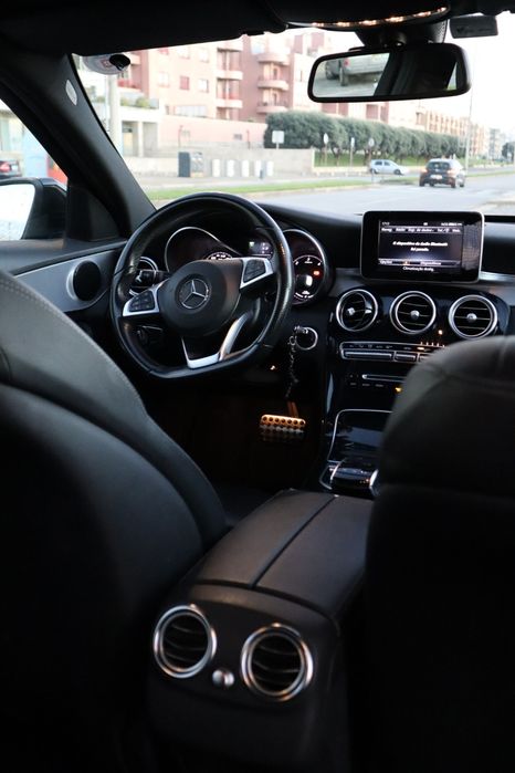 Mercedes-Benz C 300 BlueTEC Hybrid AMG Line