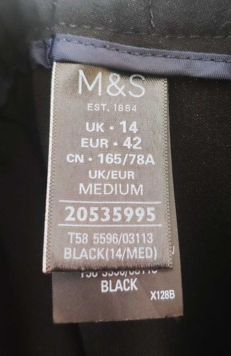 Czarne spodnie damskie marki M&S rozmiar 42