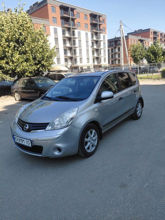 Продам Nissan Note 2012