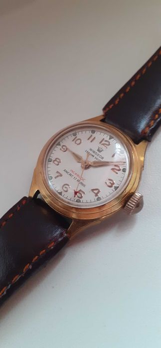 Zegarek WINDSOR SWISS 17 Rubis Incabloc złoty-au 20 stan super.