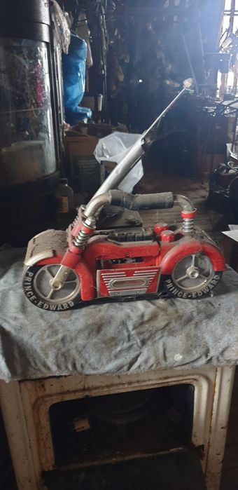 Ділянка 18,5 сот поруч з лісом, пилорама, госп.будівлі,с. Сінгури