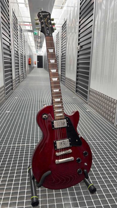Guitarra Epiphone Les Paul Studio