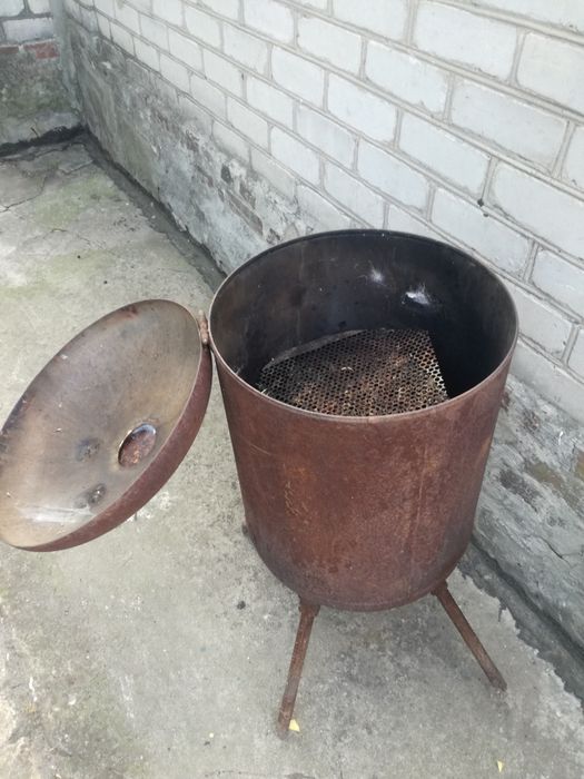 Продам коптильню