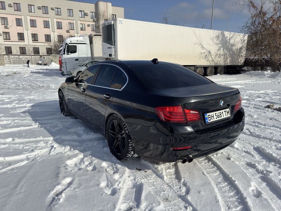 Продам бмв ф10 в гарному стані