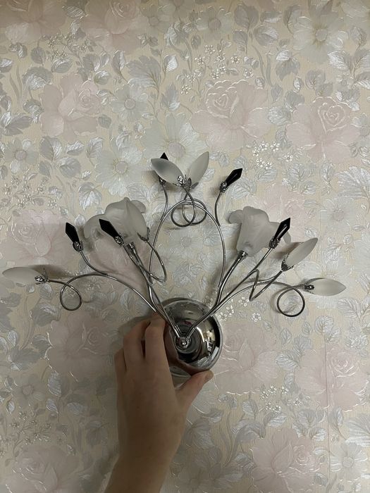 Бра настенное накладное в стиле флористка