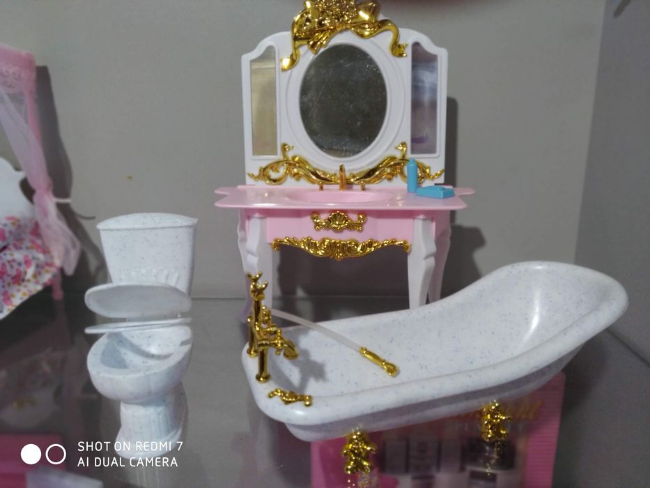 Меблі для ляльок Барбі Спальня , Мебель для кукол Лол