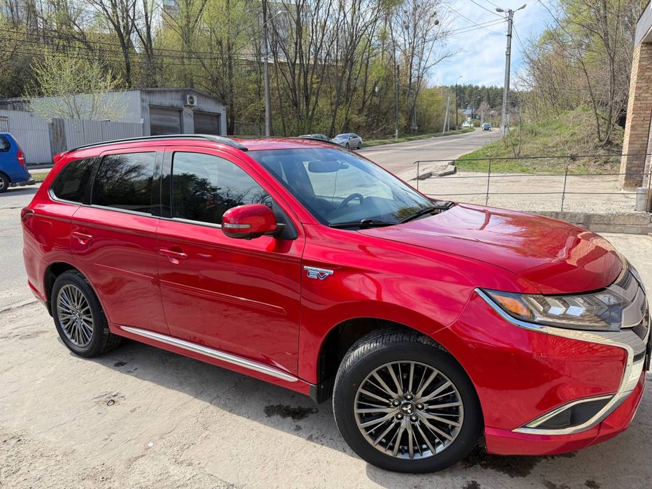 Mitsubishi Outlander 2021 phev 2.4