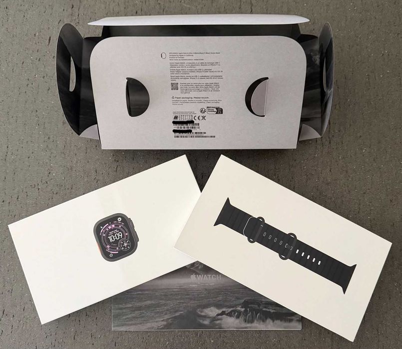 Apple Watch Ultra 3 Preto 49 mm 64 GB com Ocean Loop
