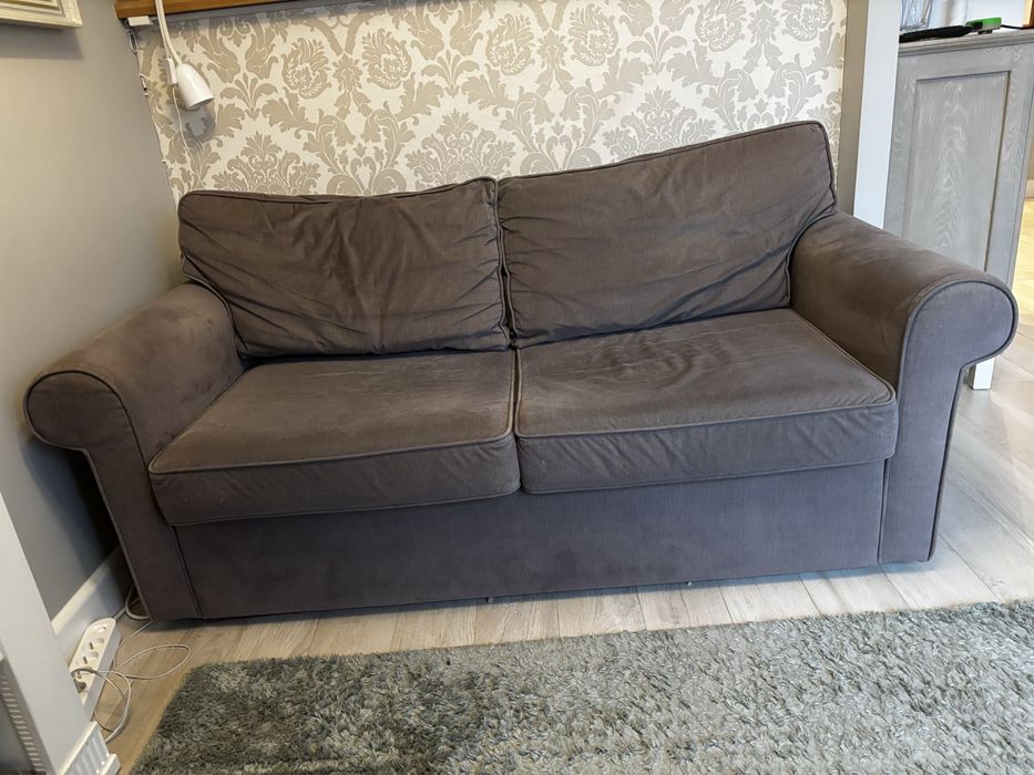 Sofa firmy Rafek, rozkładana, wym. 176 x 86 cm