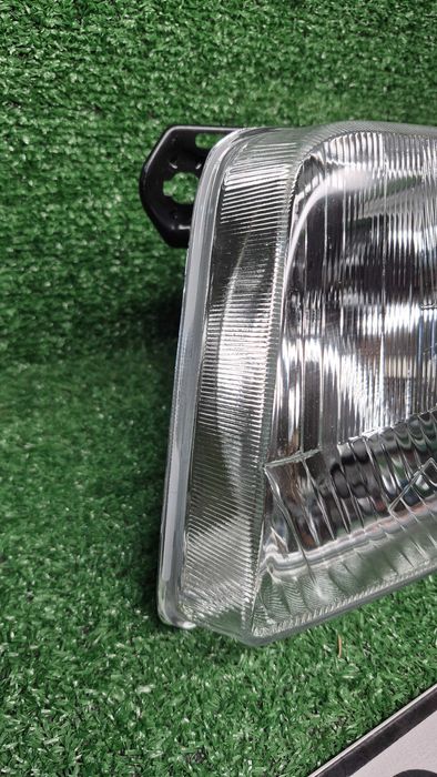 Otica Farol Esquerdo Ford Transit MK3 1985 a 1992 Ref. 431-1125L-LD-E NOVO DEPO