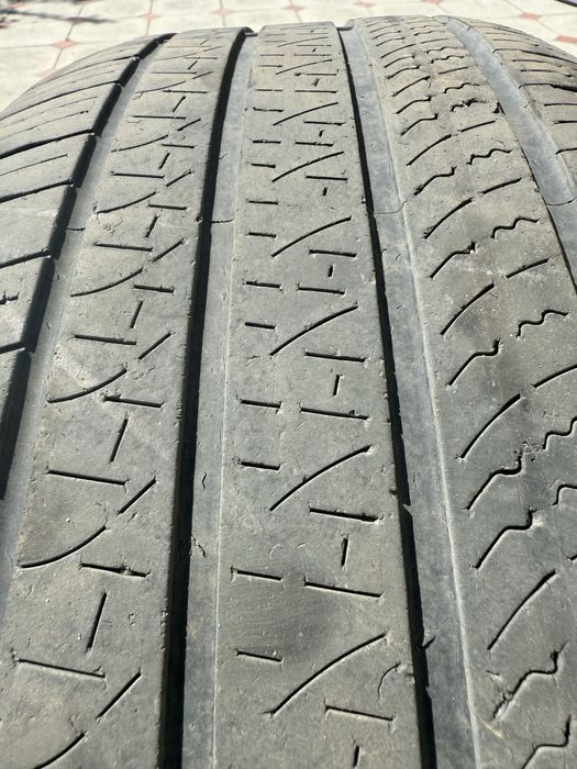 Продам два ската 255/55 r20 pirelli scorpion zero