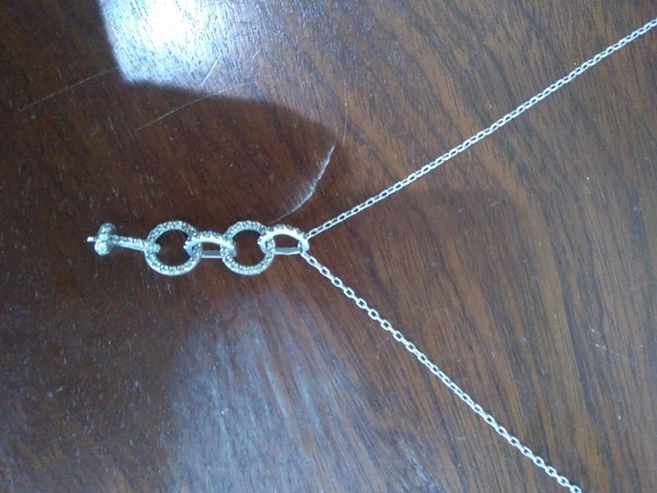 Fio de prata com pendente