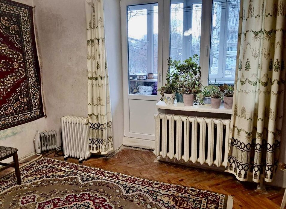 Продаж 2-кім. кв. 46 м.кв., вул. В. Великого