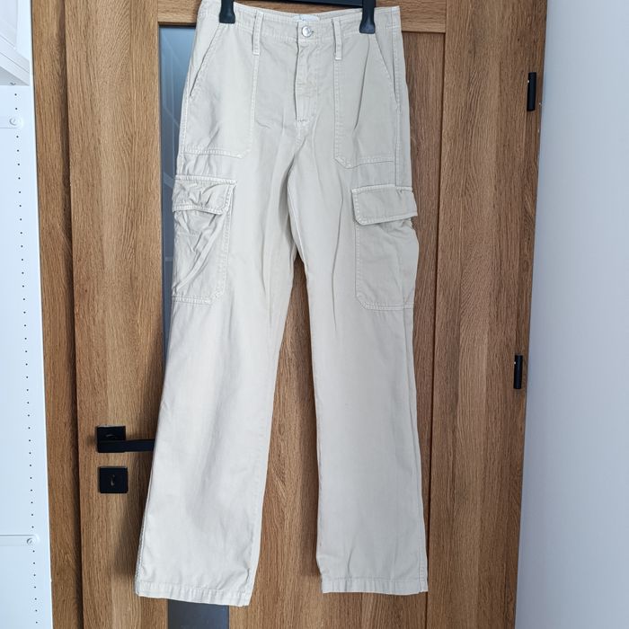 Spodnie r. 36 Zara