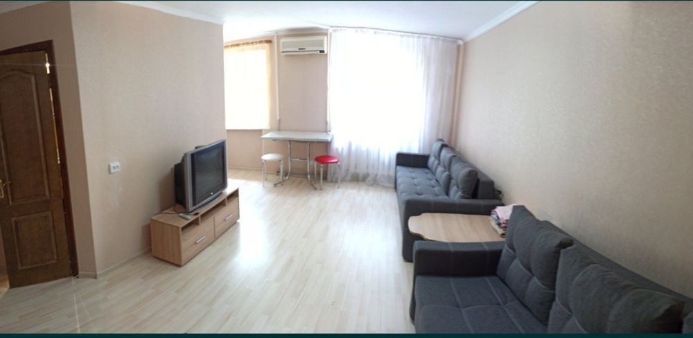 Здам 2х кімнатну квартиру в центрі міста, выдам документи