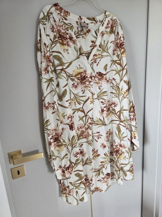 Sukienka z długim rękawem w kwiaty H&M 2XL