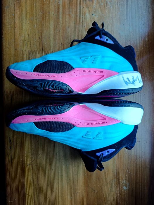 Jordan Luka 3 roz. 42,5 z autografem