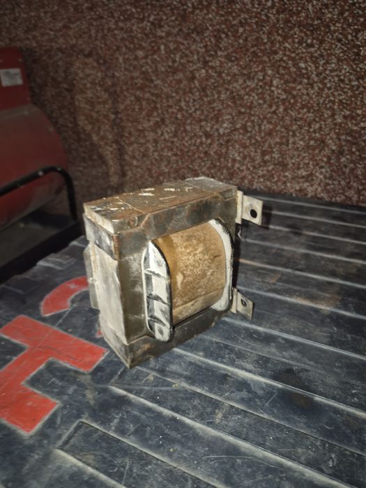 Трансформатор 0.25кВа 50-60Га 220в