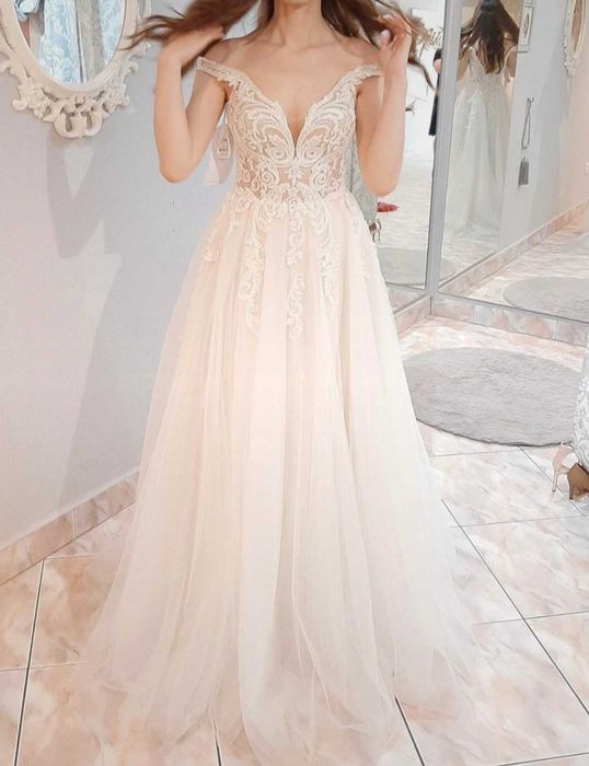 Suknia ślubna princess litera A