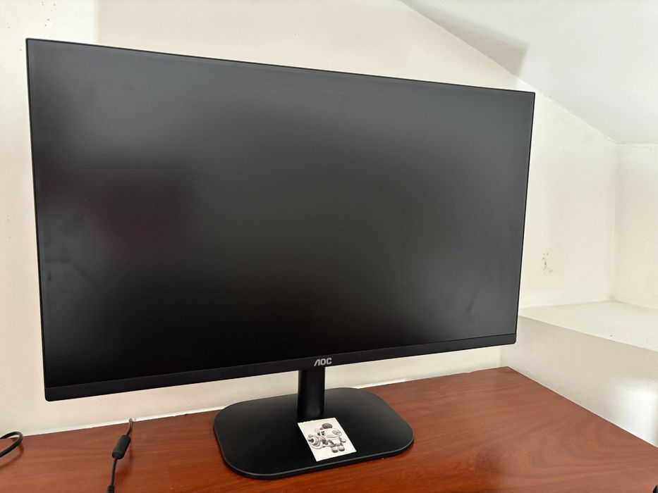 AOC Q27G42XE Monitor gaming 27" QHD 180 Hz IPS 1 ms GtG HDR10 FreeSync Prem G-Sync Compat Alto-falantes (2560x1440, 2X HDMI 2.0, 1x DP 1.4) Preto