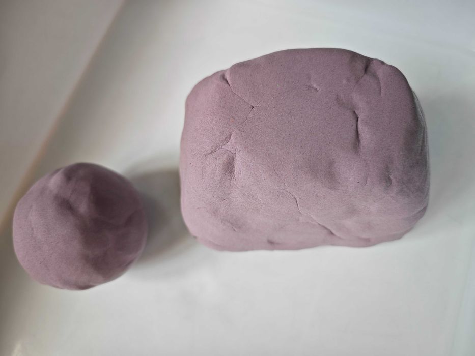 Кинетический песок Mad Mattr (Швеция), 850 г + формочки + песочница