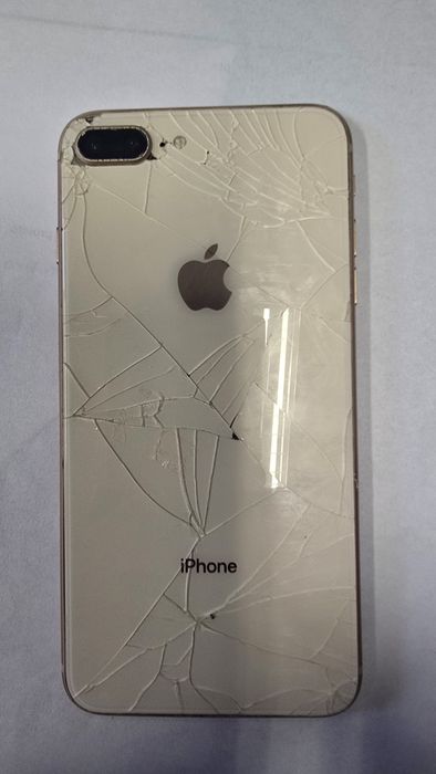 iPhone 8 Plus 64GB